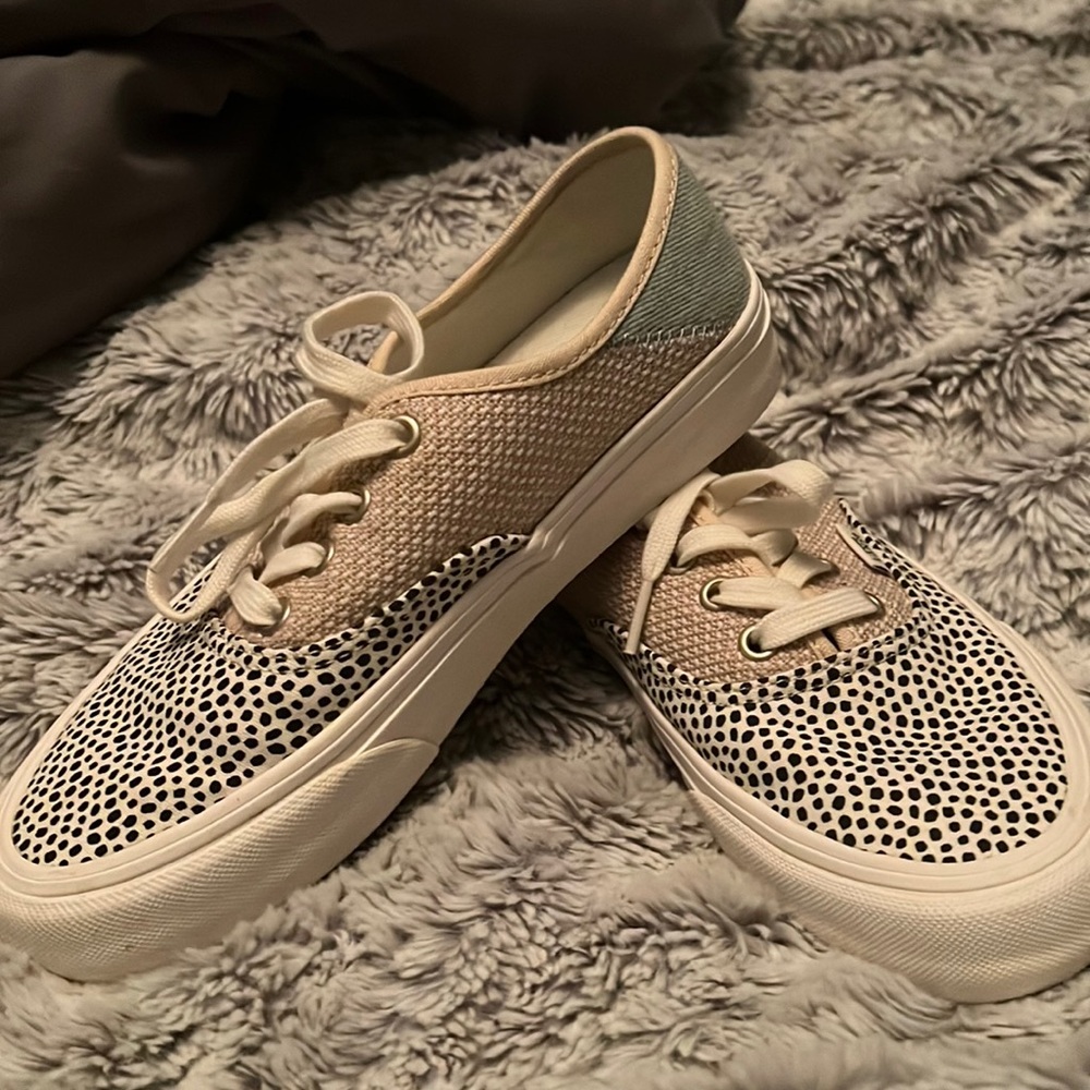 vans